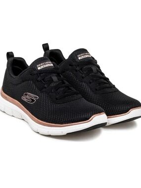 NWT Skechers Women's Flex Appeal 4.0  Black Athletic Sneakers‎ Memory Foam